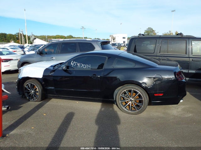 2014 Ford Mustang V6 მანქანა იყიდება აუქციონზე, vin: 1ZVBP8AMXE5303699, აუქციონის ნომერი: 45417014