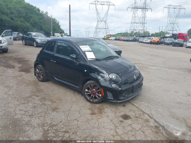 2015 Fiat 500 Turbo მანქანა იყიდება აუქციონზე, vin: 3C3CFFHHXFT534700, აუქციონის ნომერი: 45417016