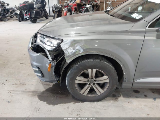 Продажа на аукционе авто 2017 Audi Q7 2.0t Premium, vin: WA1AHAF75HD058076, номер лота: 45417020