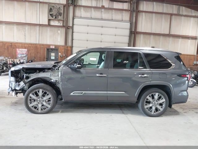 Toyota Sequoia Capstone 2024 7SVAAABA1RX023794 Image 14