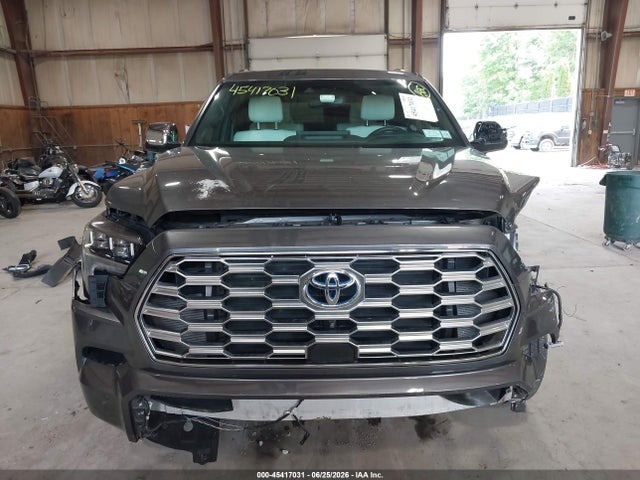 Toyota Sequoia Capstone 2024 7SVAAABA1RX023794 Image 17