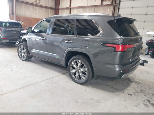 Toyota Sequoia Capstone 2024 7SVAAABA1RX023794 Image 3