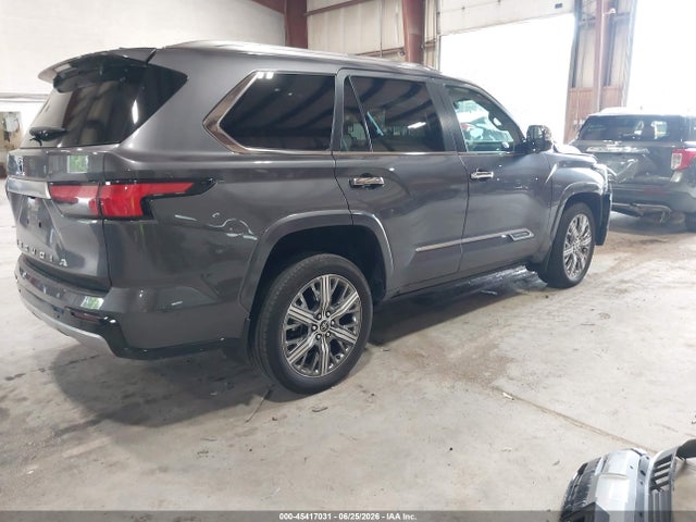 Toyota Sequoia Capstone 2024 7SVAAABA1RX023794 Image 4