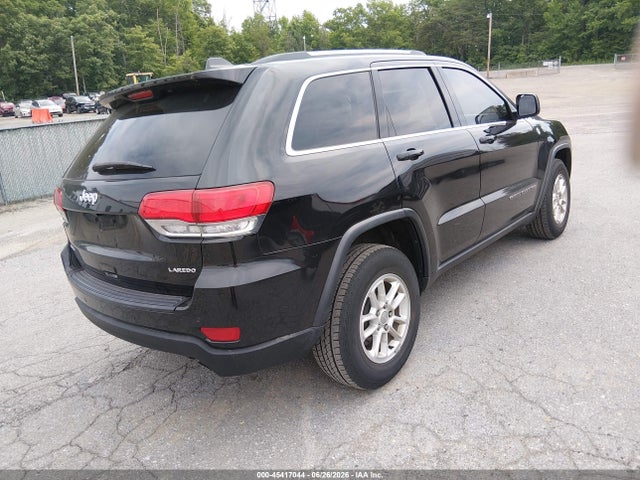 1C4RJFAG3KC754238 Jeep Grand Cherokee Laredo E 4x4