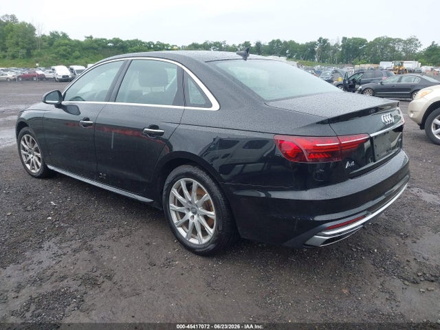 Продаж на аукціоні авто 2021 Audi A4 Premium 40 Tfsi Quattro S Tronic, vin: WAUABAF45MA011488, номер лоту: 45417072