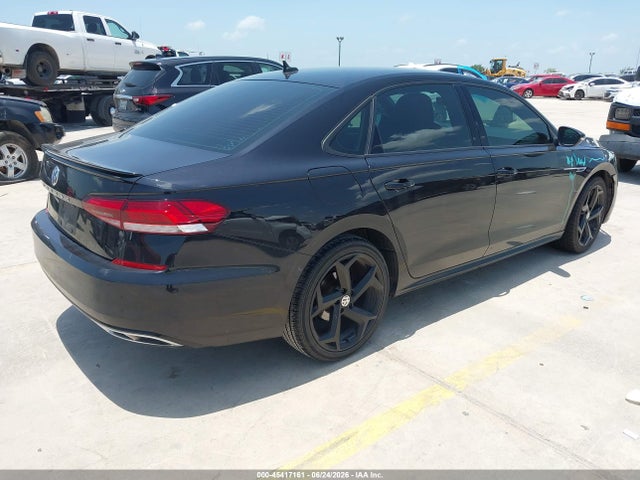 1VWMA7A38NC000976 Volkswagen Passat 2.0t R-line