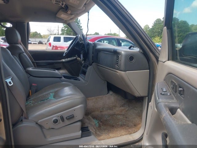 45417218 :رقم المزاد ، 3GKEC16Z83G285186 vin ، 2003 Gmc Yukon Xl 1500 Slt مزاد بيع