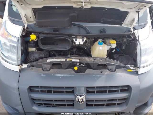 45417228 :رقم المزاد ، 3C6TRVAG5JE100297 vin ، 2018 Ram Promaster 1500 Low Roof 136 Wb مزاد بيع