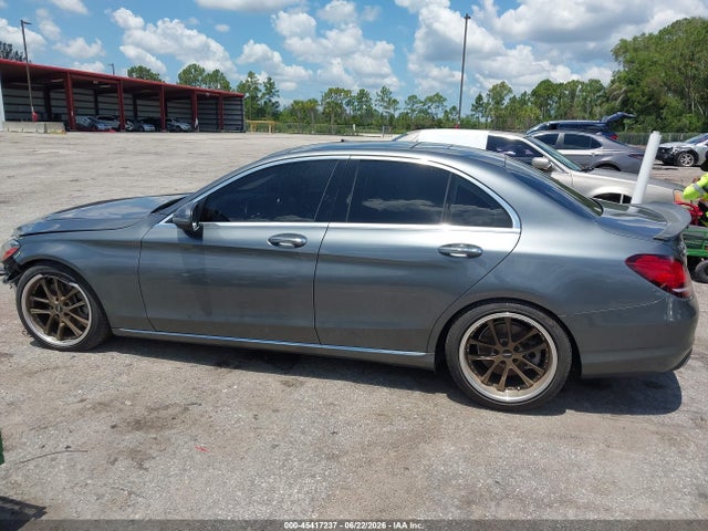 45417237 :رقم المزاد ، 55SWF8EB4KU285435 vin ، 2019 Mercedes-benz C 300 4matic مزاد بيع