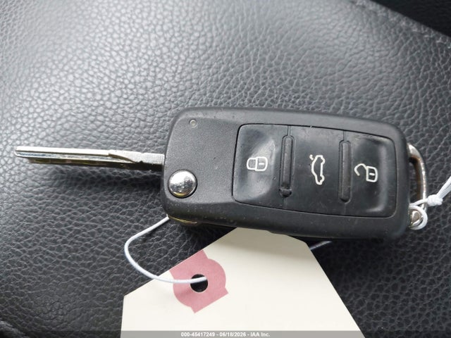 45417249 :رقم المزاد ، 3VWD07AJ9EM300073 vin ، 2014 Volkswagen Jetta 1.8t Se مزاد بيع