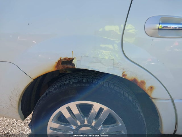 45417266 :رقم المزاد ، 5LMJJ2J57DEL05651 vin ، 2013 Lincoln Navigator مزاد بيع