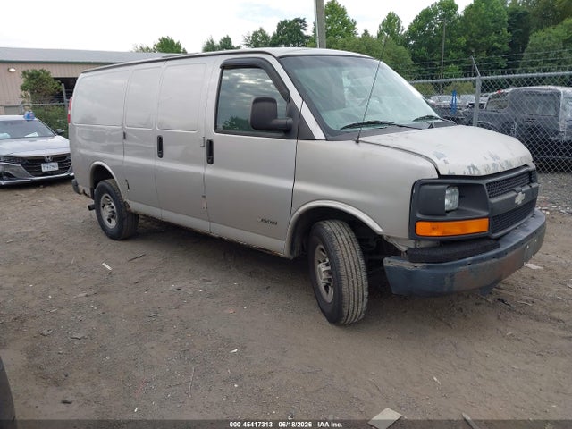 45417313 :رقم المزاد ، 1GCGG25V351201760 vin ، 2005 Chevrolet Express مزاد بيع