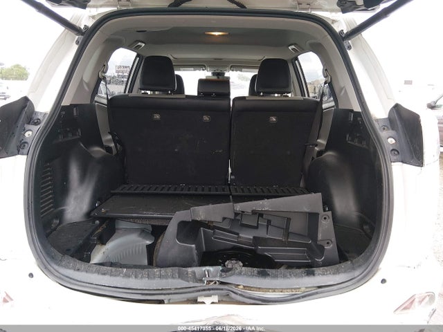 JTMDFREVXJJ219682 Toyota Rav4 Limited