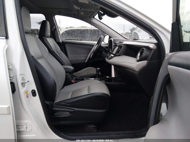 JTMDFREVXJJ219682 Toyota Rav4 Limited