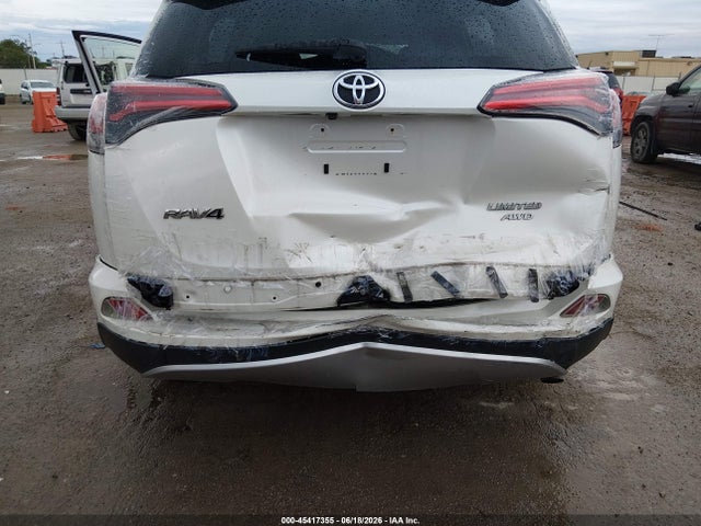 JTMDFREVXJJ219682 Toyota Rav4 Limited