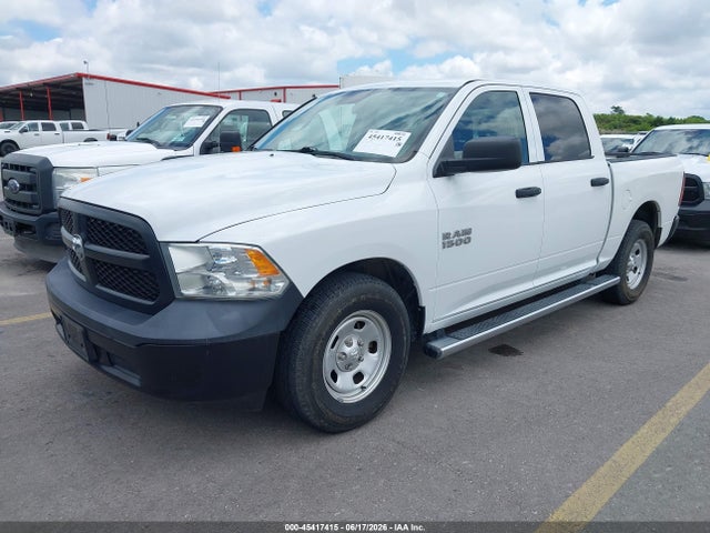 1C6RR6KG5HS768736 RAM 1500 Tradesman 4x2 5&#039;7 Box