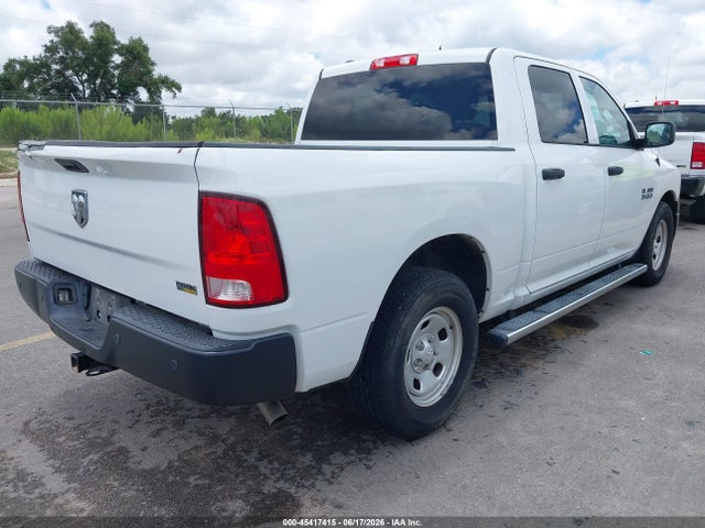 1C6RR6KG5HS768736 RAM 1500 Tradesman 4x2 5&#039;7 Box