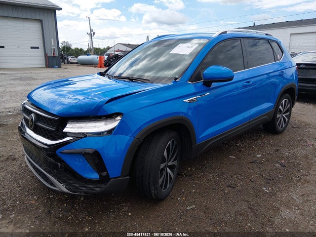Продаж на аукціоні авто 2022 Volkswagen Taos 1.5t Se, vin: 3VVYX7B24NM035460, номер лоту: 45417421