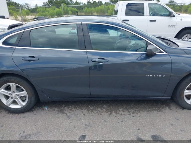 1G1ZC5ST4LF132837 Chevrolet Malibu Fwd 1fl