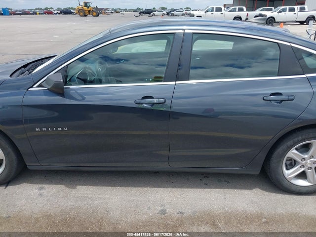 1G1ZC5ST4LF132837 Chevrolet Malibu Fwd 1fl