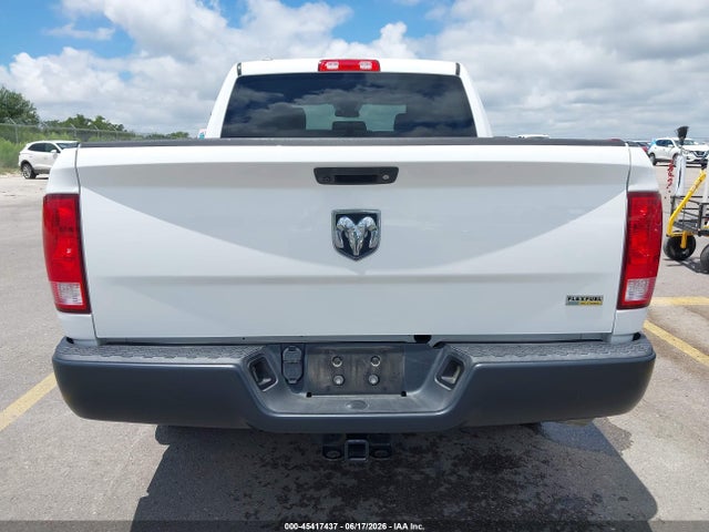 1C6RR6KG6JS303615 RAM 1500 Tradesman 4x2 5&#039;7 Box
