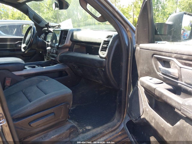 Продаж на аукціоні авто 2022 Ram 1500 Big Horn  4x4 6'4 Box, vin: 1C6RRFBG7NN262478, номер лоту: 45417445