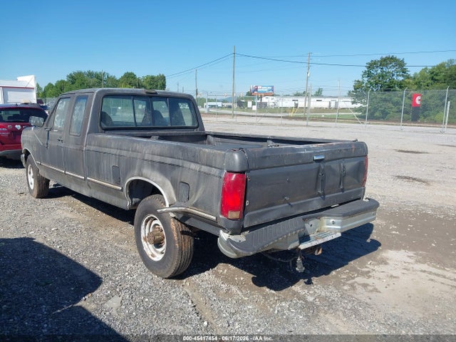 Продажа на аукционе авто 1993 Ford F250, vin: 1FTHX25G0PKB27460, номер лота: 45417454