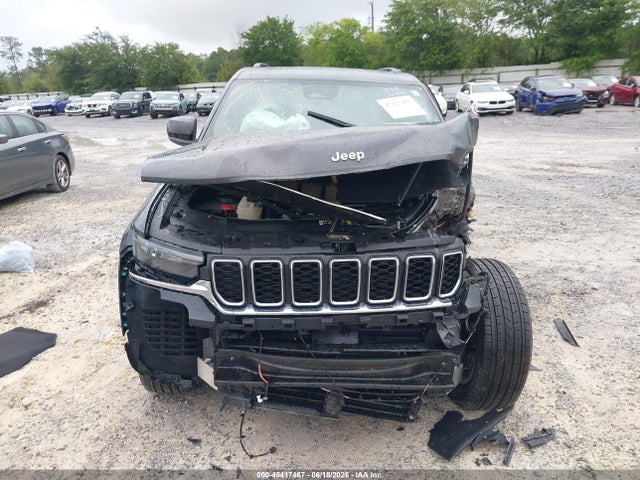 1C4RJGAG3SC375228 Jeep Grand Cherokee Laredo X 4x2
