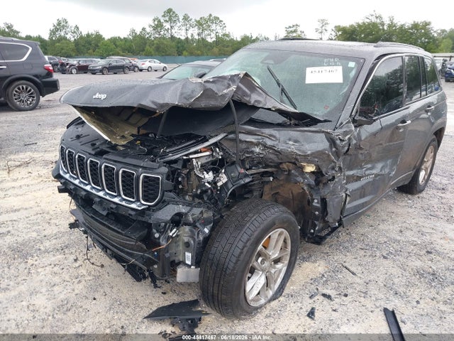 1C4RJGAG3SC375228 Jeep Grand Cherokee Laredo X 4x2