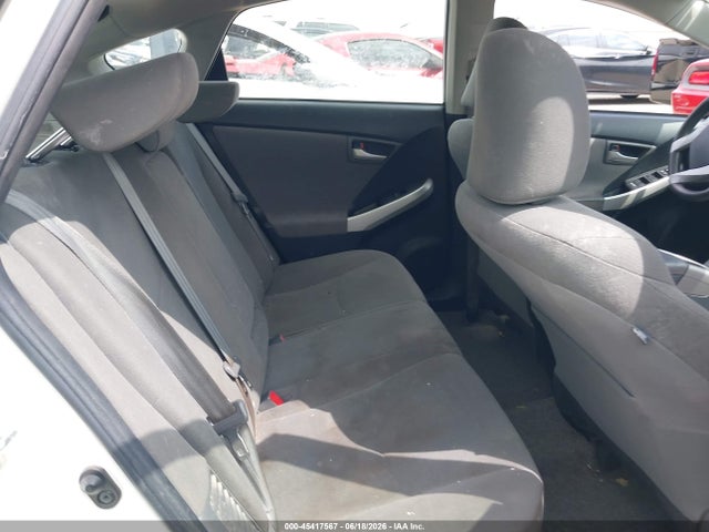 Toyota Prius Two 2014 JTDKN3DU1E1792072 Image 8