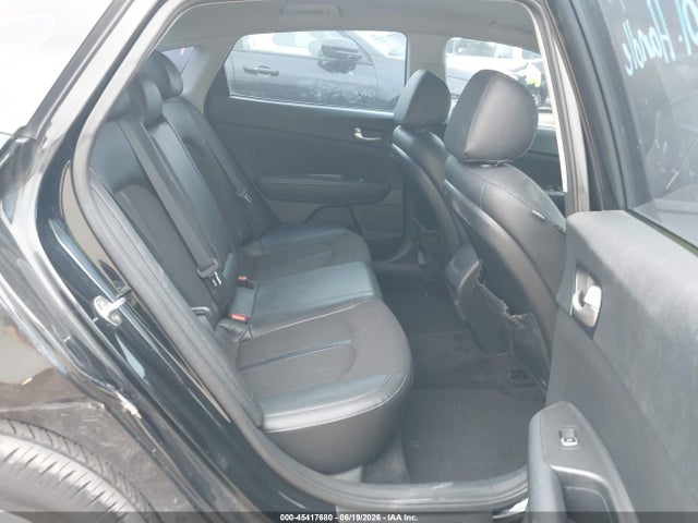 KIA Optima S 2018 5XXGT4L34JG206182 Image 8