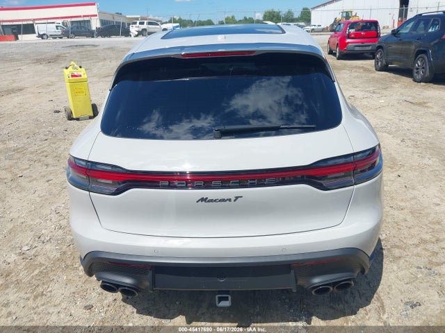 Aukcja sprzedaży 2024 Porsche Macan T, vin: WP1AA2A58RLB07007, numer aukcji: 45417690