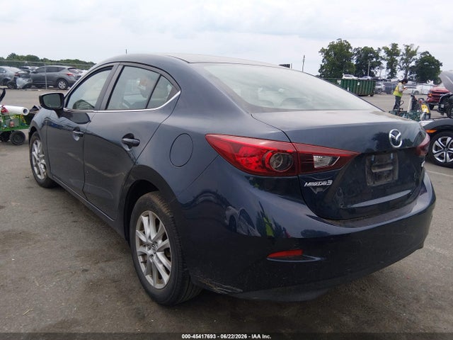 Mazda Mazda3 Sport 2018 3MZBN1U7XJM261817 Image 3