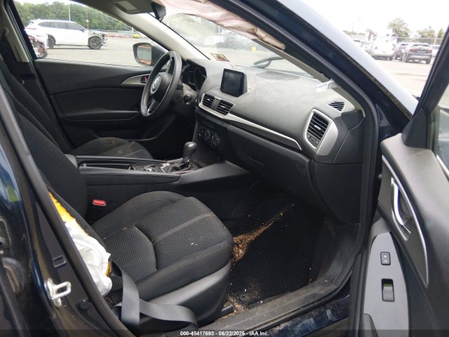 Mazda Mazda3 Sport 2018 3MZBN1U7XJM261817 Image 5