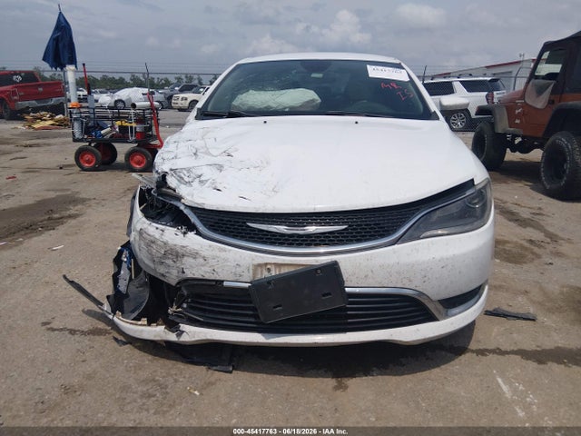 Продаж на аукціоні авто 2015 Chrysler 200 Limited, vin: 1C3CCCAB1FN557795, номер лоту: 45417763