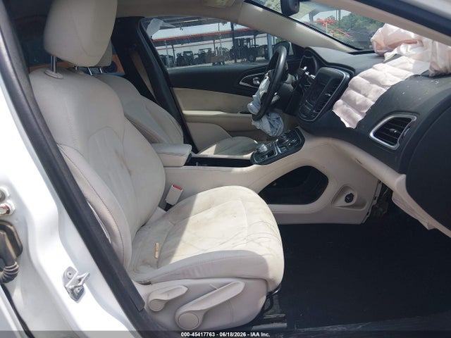 Продаж на аукціоні авто 2015 Chrysler 200 Limited, vin: 1C3CCCAB1FN557795, номер лоту: 45417763