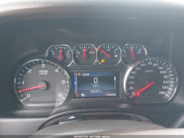 45417790 :رقم المزاد ، 1GNSCKKC0FR156988 vin ، 2015 Chevrolet Suburban Ltz مزاد بيع