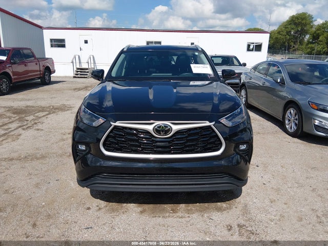 Toyota Highlander Xle 2024 5TDKDRBH9RS565880 Image 13