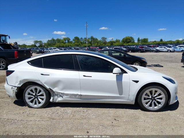 45417829 :رقم المزاد ، 5YJ3E1EB0NF109291 vin ، 2022 Tesla Model 3 Long Range Dual Motor All-wheel Drive مزاد بيع