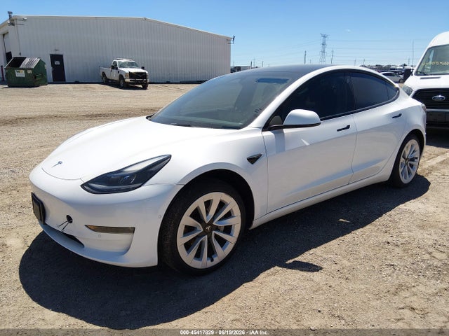 45417829 :رقم المزاد ، 5YJ3E1EB0NF109291 vin ، 2022 Tesla Model 3 Long Range Dual Motor All-wheel Drive مزاد بيع