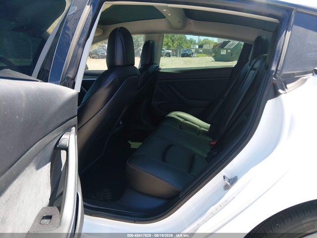 45417829 :رقم المزاد ، 5YJ3E1EB0NF109291 vin ، 2022 Tesla Model 3 Long Range Dual Motor All-wheel Drive مزاد بيع