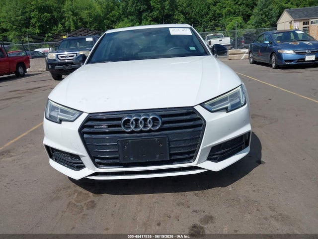 45417835 :رقم المزاد ، WAUENAF48JA058129 vin ، 2018 Audi A4 2.0t Premium/2.0t Tech Premium مزاد بيع