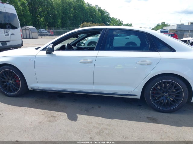 45417835 :رقم المزاد ، WAUENAF48JA058129 vin ، 2018 Audi A4 2.0t Premium/2.0t Tech Premium مزاد بيع