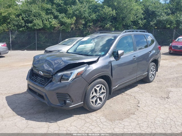 Subaru Forester Premium 2024 JF2SKADC1RH464718 Image 2
