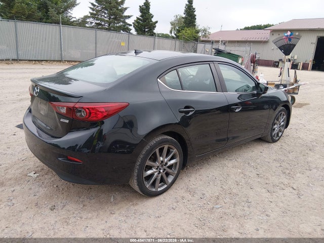 45417871 :رقم المزاد ، 3MZBN1V37JM232920 vin ، 2018 Mazda Mazda3 Touring مزاد بيع