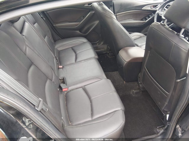 45417871 :رقم المزاد ، 3MZBN1V37JM232920 vin ، 2018 Mazda Mazda3 Touring مزاد بيع