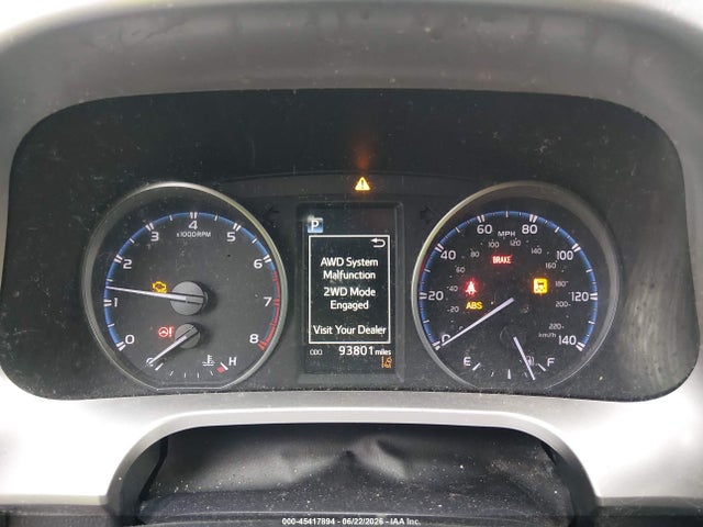 2018 Toyota Rav4 Le მანქანა იყიდება აუქციონზე, vin: JTMBFREV6JJ236891, აუქციონის ნომერი: 45417894