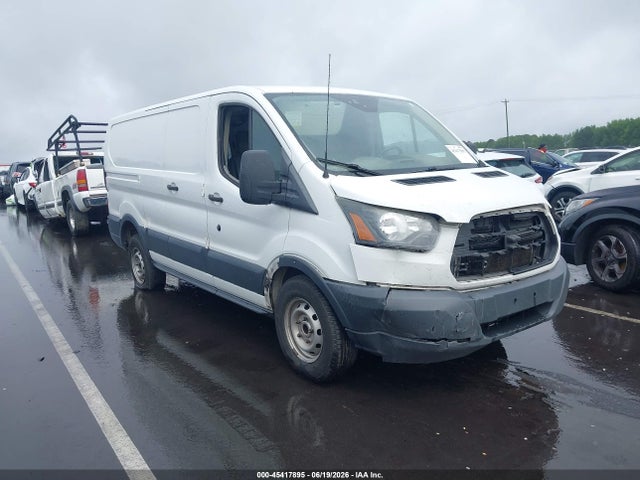 45417895 :رقم المزاد ، 1FTYR1ZM6JKA10364 vin ، 2018 Ford Transit-250 مزاد بيع