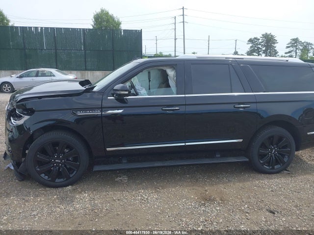 2024 Lincoln Navigator Reserve L მანქანა იყიდება აუქციონზე, vin: 5LMJJ3LG1REL10453, აუქციონის ნომერი: 45417930
