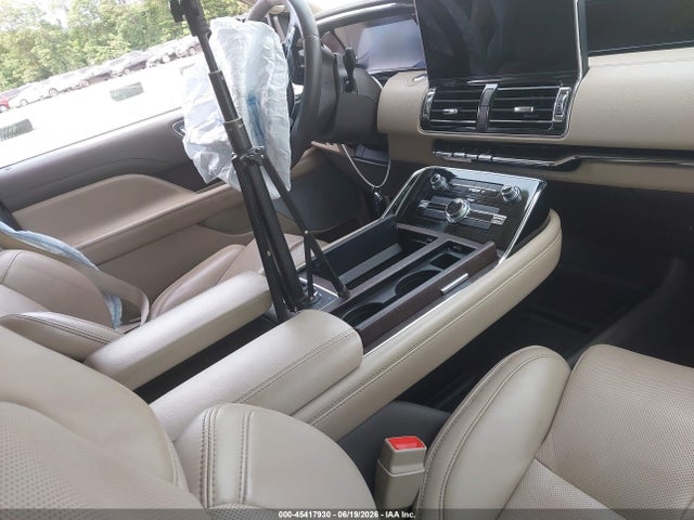 2024 Lincoln Navigator Reserve L მანქანა იყიდება აუქციონზე, vin: 5LMJJ3LG1REL10453, აუქციონის ნომერი: 45417930